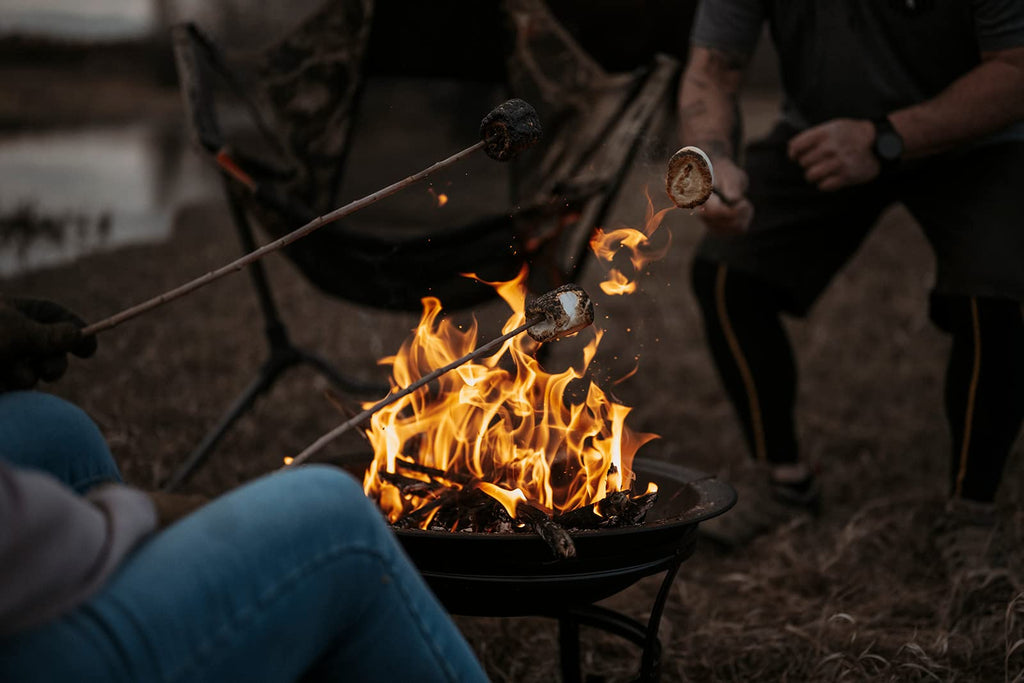 22" Outdoor Wood Burning Fire Pit with Mesh Lid